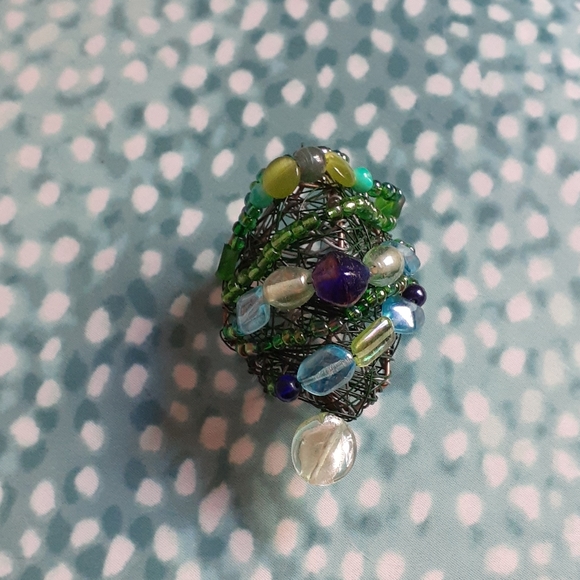 Handcrafted Beads & Wire Turtle Desk Ornament - Picture 3 of 8